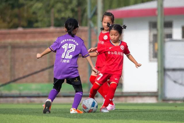 <2026年8月17日：饭后八卦分享，快乐不停歇！>